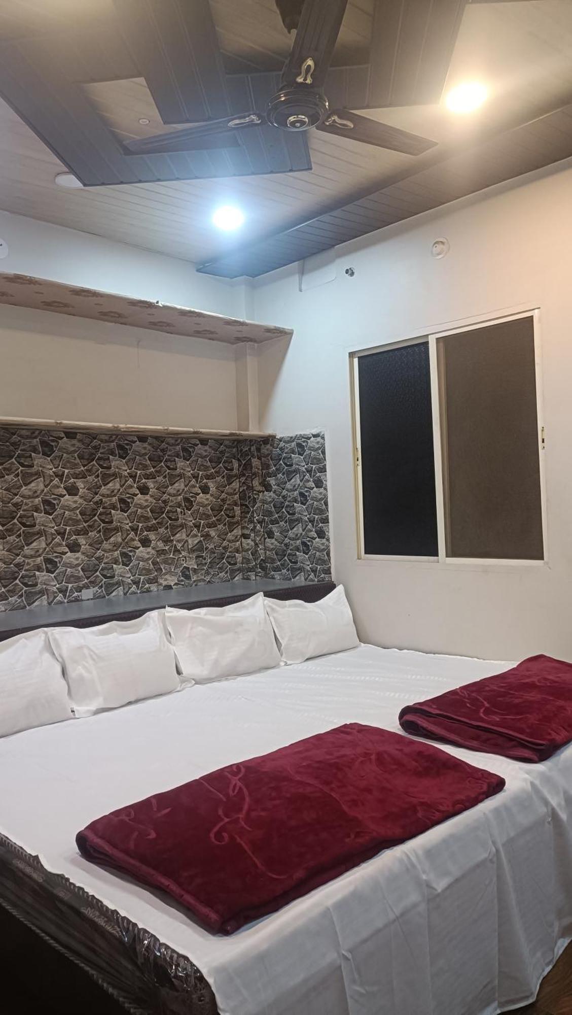 Mangaldeep Guest House Ujaim Exterior foto